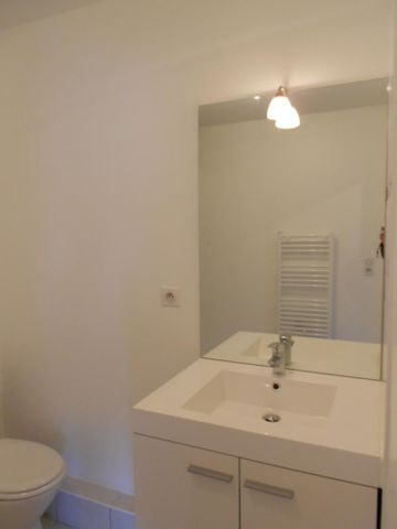 Location Appartement 2 pièces 39m² NANTES 44100 - Photo 3