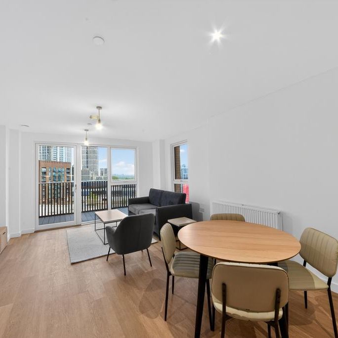 2 bedroom flat to rent - Photo 1