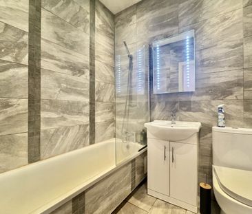 Prince Of Wales Road - Photo 6