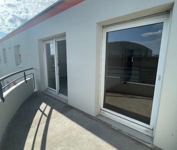 Location Appartement 4 pièces 86m² ST LOUIS 68300 - Photo 4