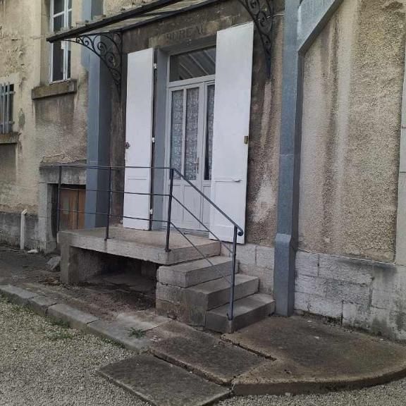 APPARTEMENT MEUBLE - 280€ CC - Photo 1