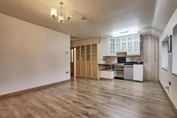 1 bedroom maisonette to rent - Photo 1