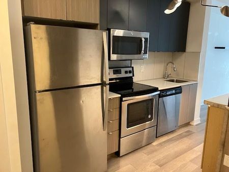 For Lease - 5240 Dundas Street Unit# B215, Burlington, Ontario - Photo 4