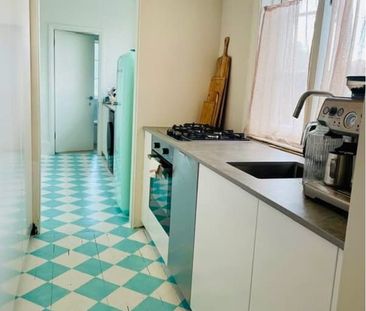 Beachfront Bondi - Fully Furnished 1 Bed | 6-7 Month Executive Stay... - Photo 5