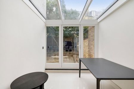 5 bedroom terraced house to rent - Photo 5