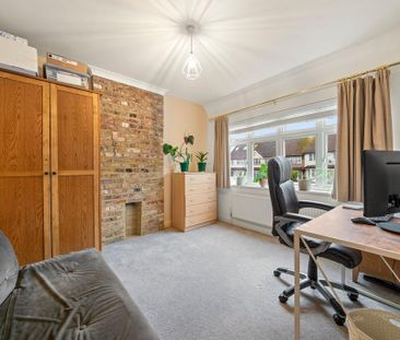 3 bedroom terraced house to rent - Photo 3