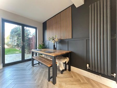 4 bedroom semi-detached house to rent - Photo 3