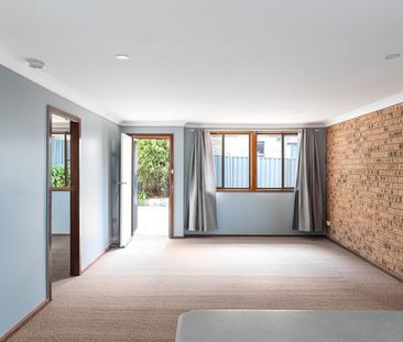 Low Maintenance & Convenient Living - Photo 1