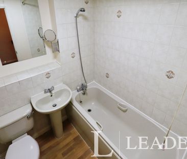 2 bedroom terraced to rent Sheldon Close, Church Langley - Photo 3