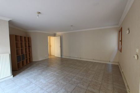 Location Appartement 2 pièces 52m² NANTES 44000 - Photo 2