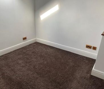 5 bedroom barn conversion to rent - Photo 3