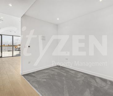 37 Clarendon Road, Watford - Photo 4