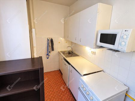 Kiadó átlagos állapotú panel lakás - Székesfehérvár - Fotó 4