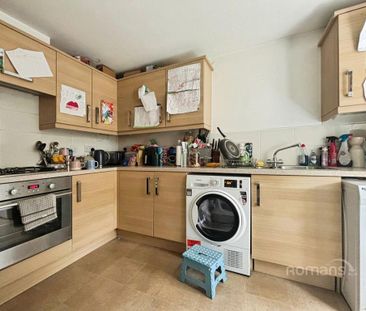 3 bedroom terraced house to rent - Photo 5