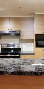 Grand 4 1/2 à louer / Large 4 1/2 for rent - Photo 4