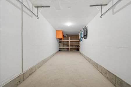 For Lease - 32 Magnolia Lane, Barrie, Ontario - Photo 2