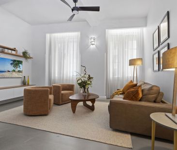 EXECUTIVE ONE-BEDROOM IN THE HEART OF CIRCULAR QUAY | Furnished - Photo 1