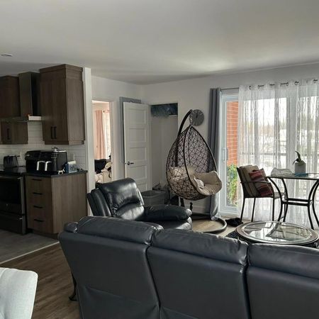 4 1/2 style condo St-Charles-Borromée - Photo 3