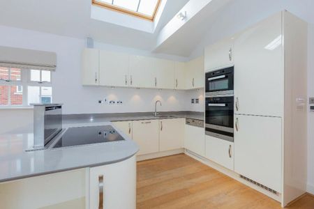 2 bedroom apartment to rent - Photo 4