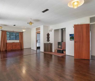Peaceful Rural Living – 4 Bedrooms Plus Study - Photo 1