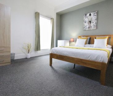 1 bedroom in a house share to rent - Photo 4