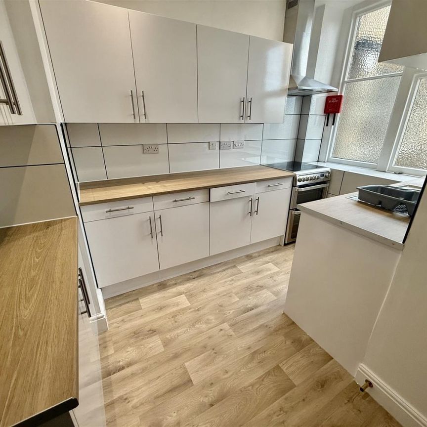 18634833 Redland Road, BS6 - Photo 1