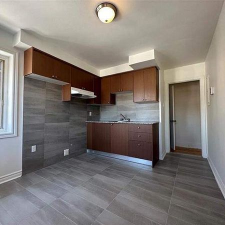 2 CH - 1 SDB - Montréal - $1,400 /mo - Photo 3