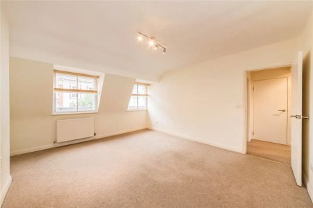 2 bedroom flat in Bloomsbury - Photo 3