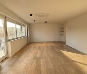 Appartement te huur in Maaseik voor € 1.295 met 4 slaapkamers - Foto 1