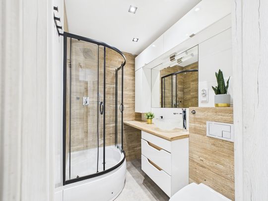 Słoneczne 2 pokoje, Bielany, blisko metra - Photo 1