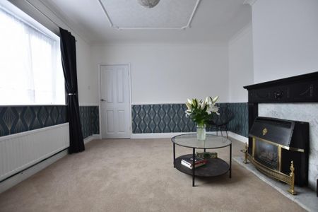 3 bedroom house to rent - Photo 2