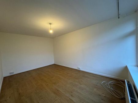 3 bedroom house to rent - Photo 2