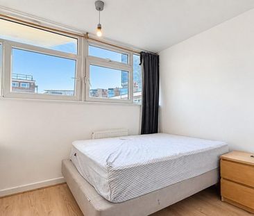 3 bedroom flat to rent - Photo 2