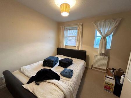 2 bedroom terraced house to rent - Photo 4