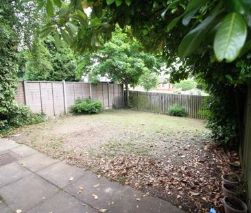 2 bedroom maisonette to rent - Photo 6