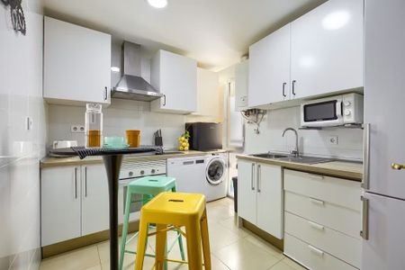 Calle de Sancho Dávila, Madrid, Community of Madrid 28028 - Foto 4