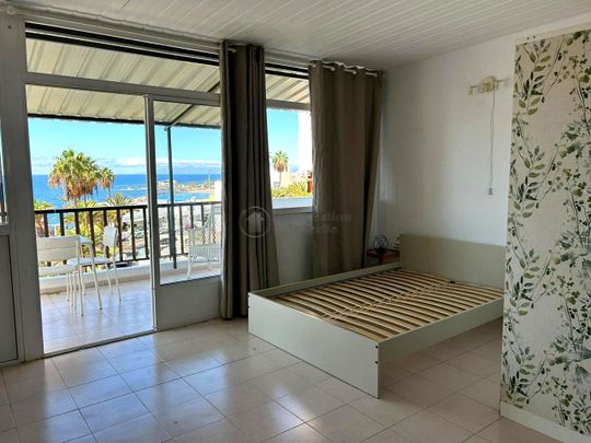 Rent estudio apartment in Los Cristianos - Photo 1