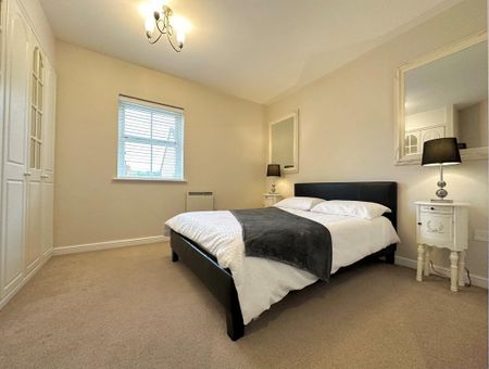 2 bedroom apartment to rent - Photo 4