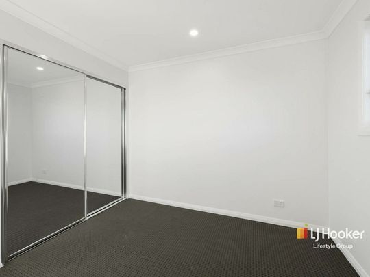 14B Heffernan Street, Catherine Field - Photo 1