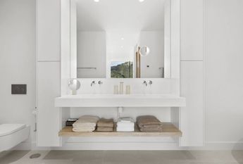 Luxury Villa for rent in Benahavís, Spain