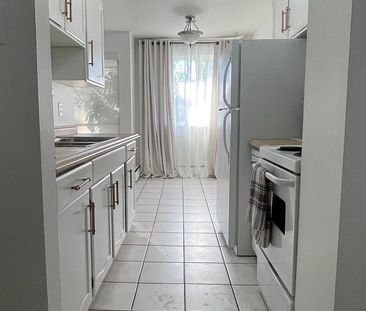 Bright One Bedroom Apartment in South Nanaimo - Photo 3