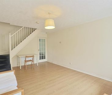 2 bedroom Student End of terrace house to rent in Limewood Court, N... - Photo 3