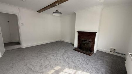 3 bedroom flat to rent - Photo 5