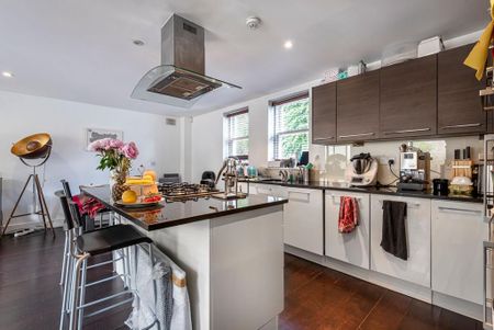 2 bedroom semi-detached house to rent - Photo 4