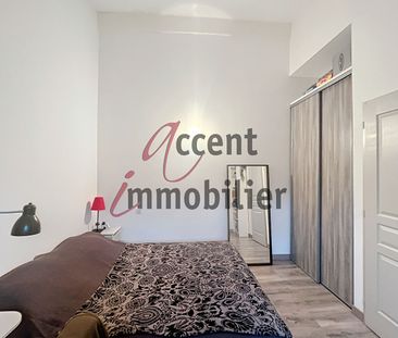 Caumont, centre : Maison de village T4 rénovée 99 m² avec terrasse ... - Photo 2