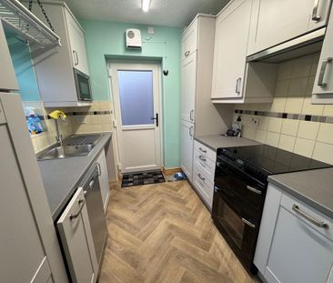 2 bedroom bungalow to rent - Photo 4