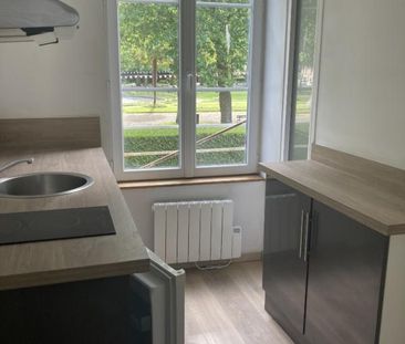 Location Appartement 1 pièce 22m² LISIEUX 14100 - Photo 2
