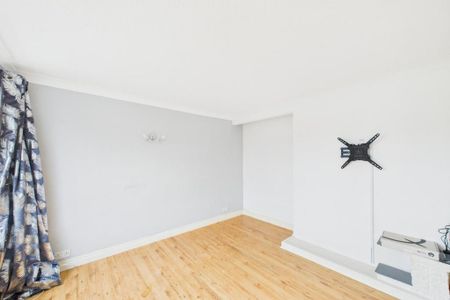 4 bedroom house to rent - Photo 2