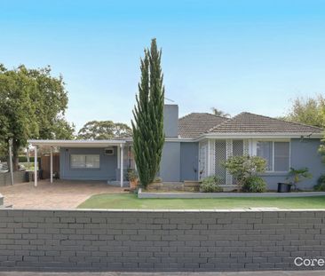 SPACIOUS AND BRIGHT 3 BEDROOM FAMILY HOME WITH 3 LIVING AREAS - Photo 5