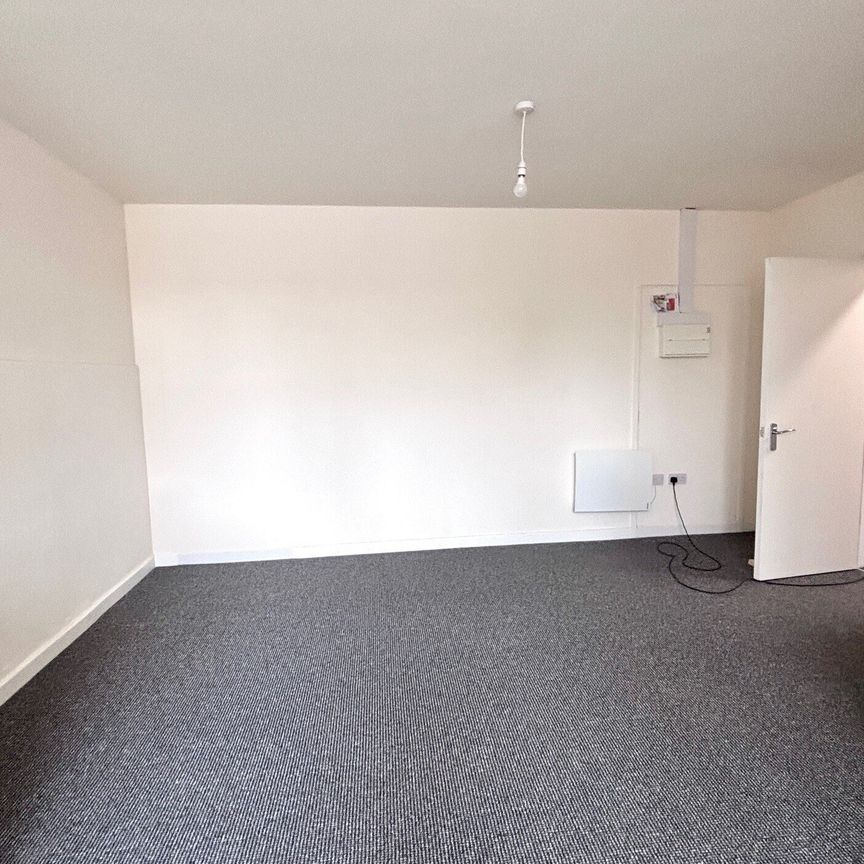 Clarendon Street, Hull - Photo 1